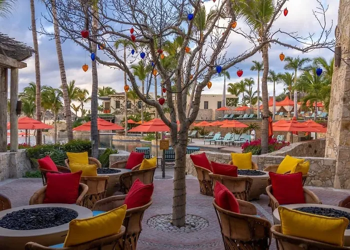 Hacienda Club, 5-star, Beachfront, Sleeps 8 Cabo San Lucas