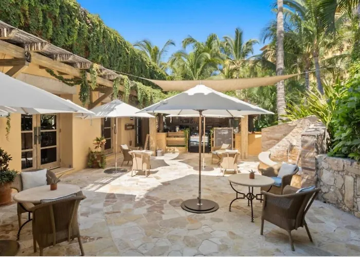 Hacienda Club, 5-star, Beachfront, Sleeps 8 Cabo San Lucas